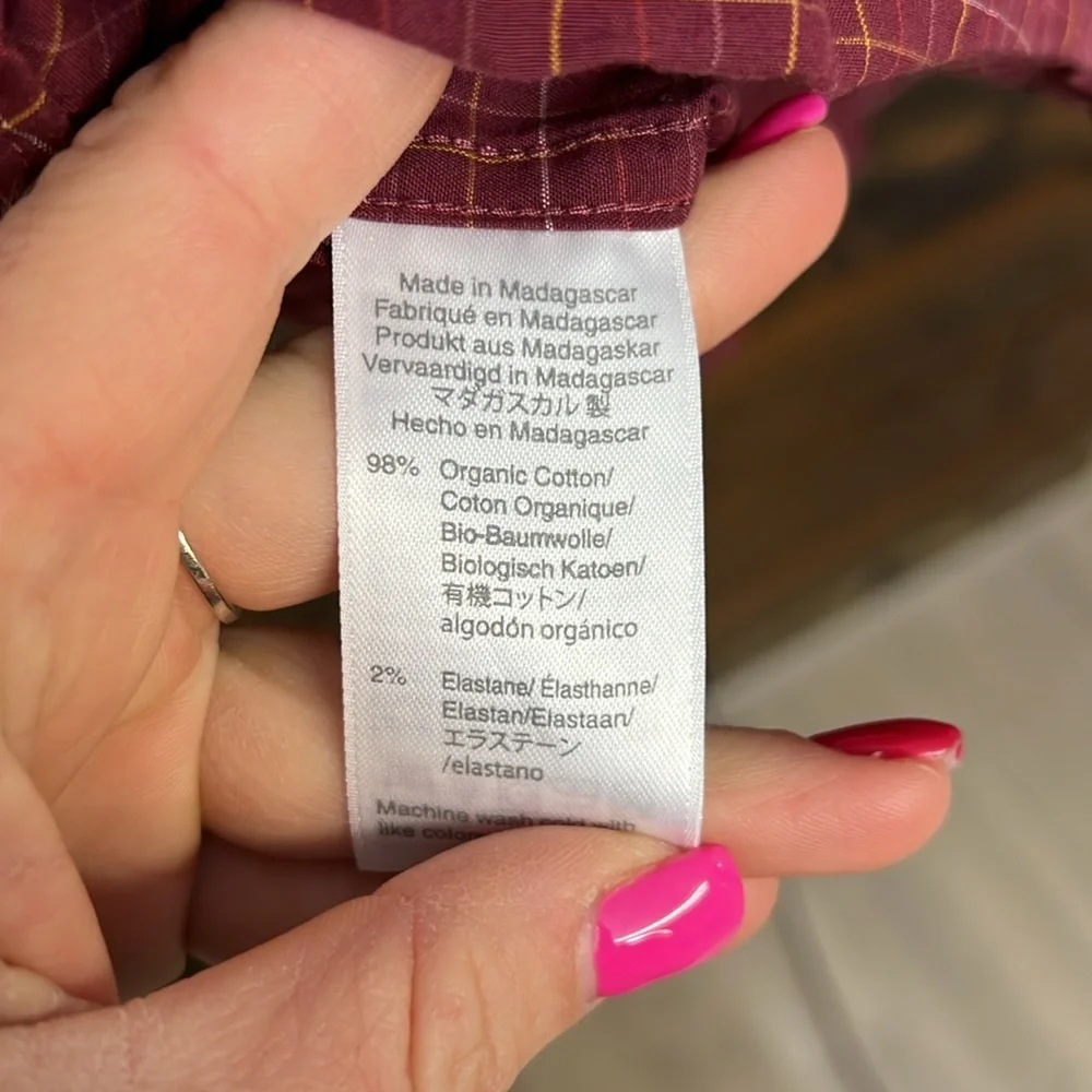 J. Crew Slim Untucked Style Red Plaid Button Down‎ Shirt- M